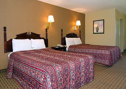 Mid Towne Inn & Suites San Antonio Room photo